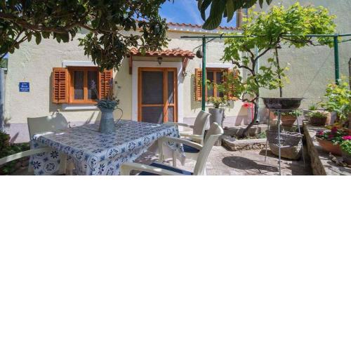 Apartment in Veli Lošinj 36494