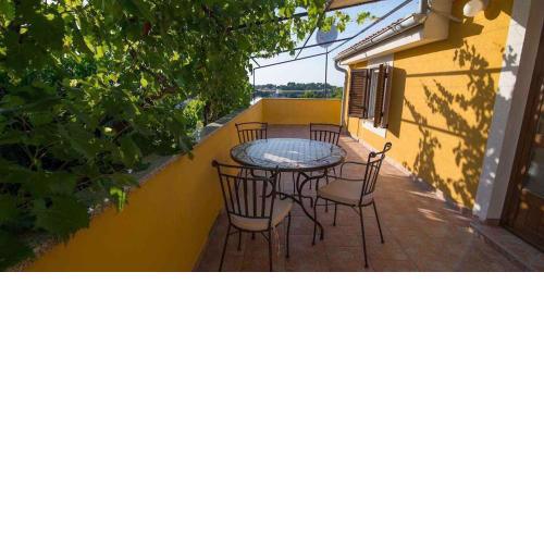 Apartment in Veli Lošinj 36590