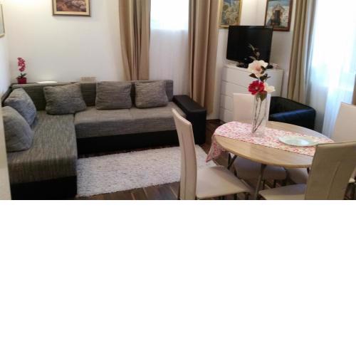 Apartment Ines
