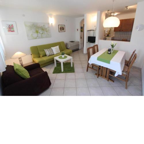 Apartment Irena