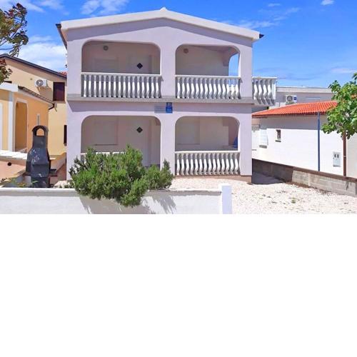 Apartment Island of love