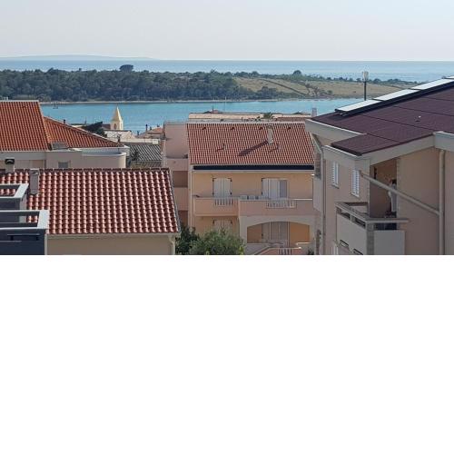 Apartment Iso