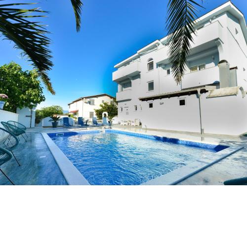 Apartment Jadran-2 by Interhome