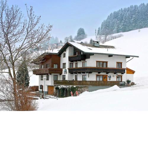 Apartment Jägerhof-3 by Interhome
