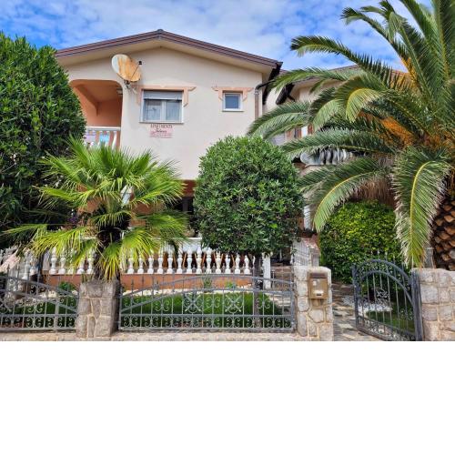Apartment Jelena Vir