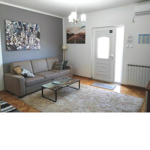 Apartment Jelena