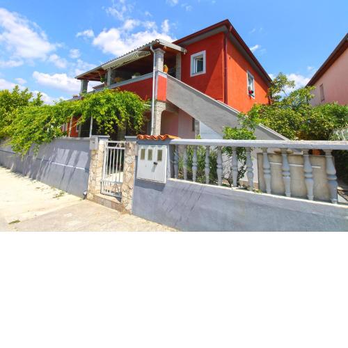 Apartment Josip 1649