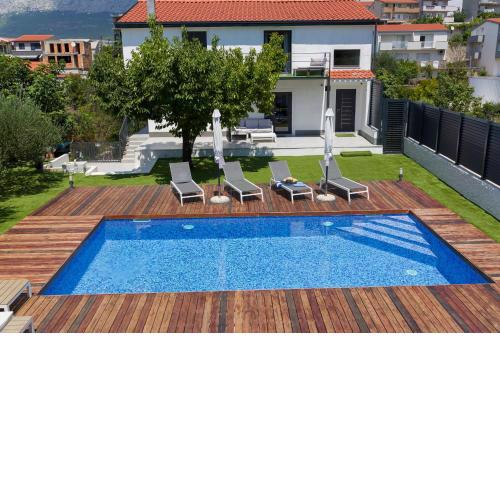 Apartment Joy heated pool