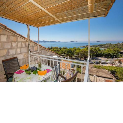 Apartment Klaic - Magic sea view