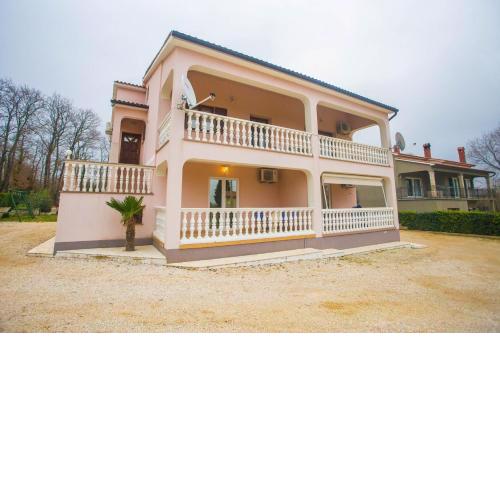 Apartment Koraca