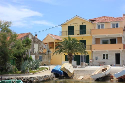 Apartment Kukljica 8209a