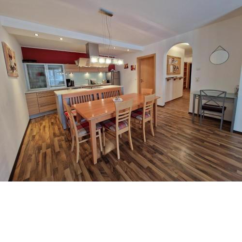 Apartment Lamtana