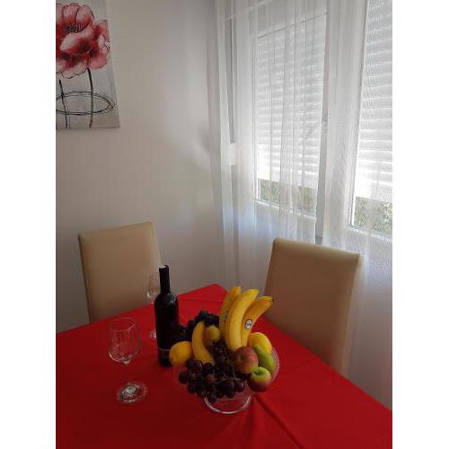 Apartment LANA Kaštel Stari