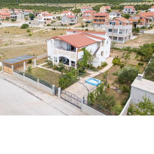 Apartment Larisa