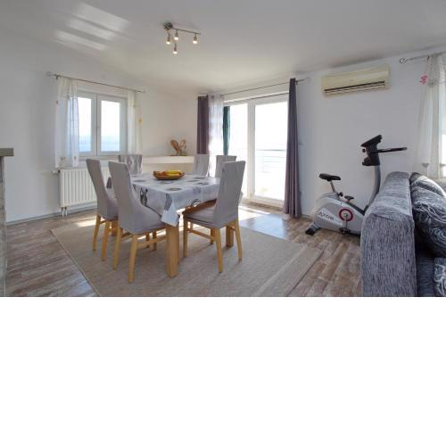 Apartment Lelas