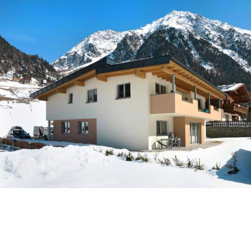 Apartment Leonie by Interhome