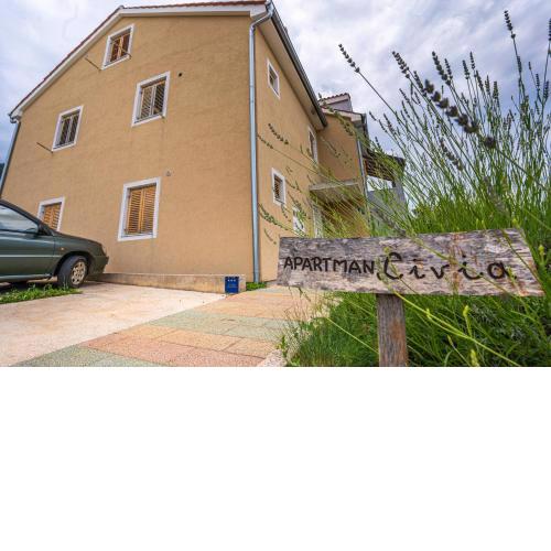 Apartment Livia