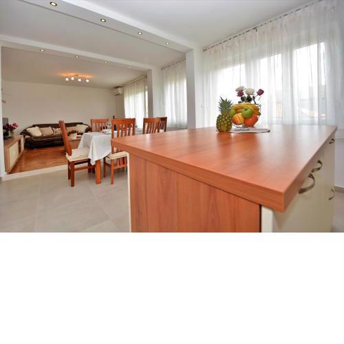 Apartment Lovre