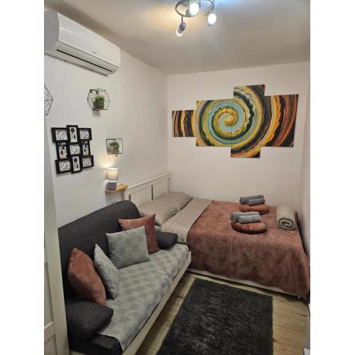 Apartment Maja - Strict center of Zagreb