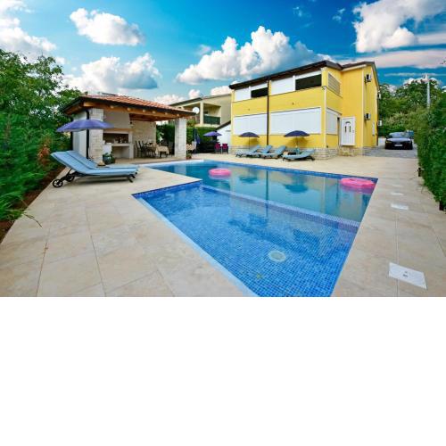 Apartment Maja for max 5 persons with pool Poreč Gulići, pet friendly