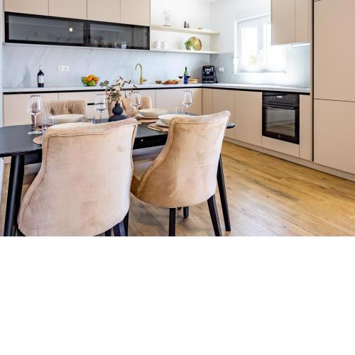 Apartment Makar Residence J