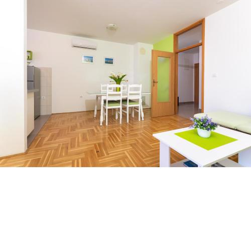 Apartment Mali