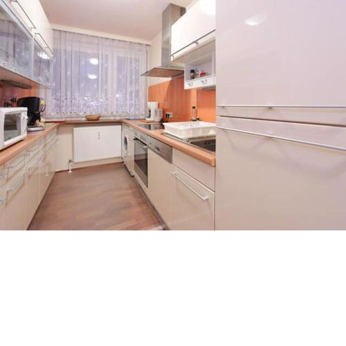 Apartment Mariahilf - 4rooms4you