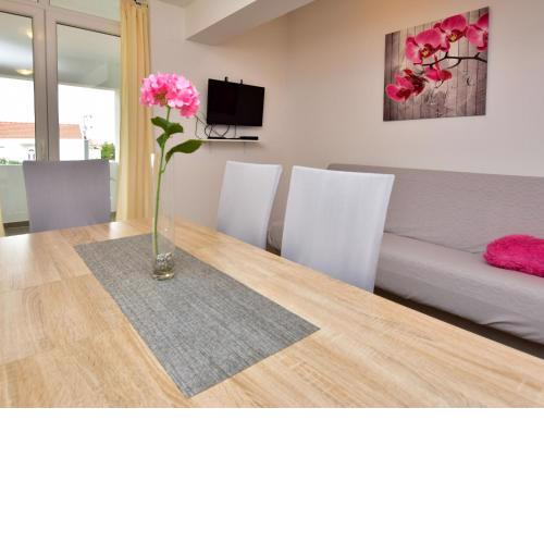 Apartment Marija by Interhome