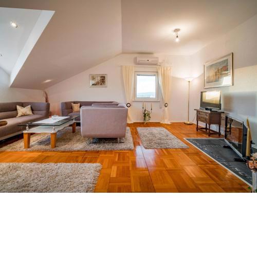 Apartment Marina-3 by Interhome