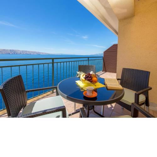 Apartment Marina-6 by Interhome