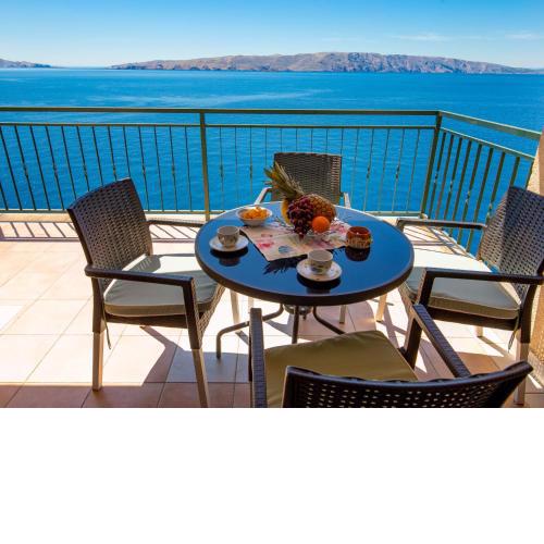 Apartment Marina-7 by Interhome