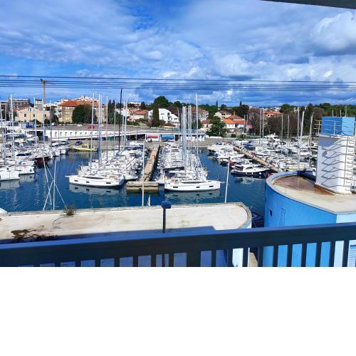 APARTMENT MARINA VIEW