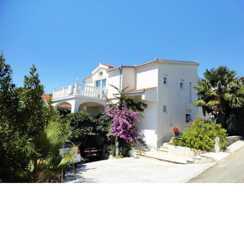 Apartment Marina