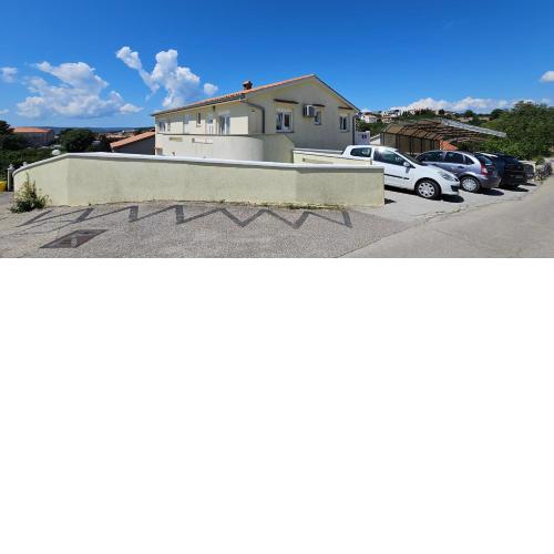 Apartment Marino