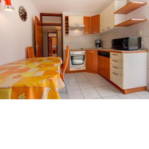 Apartment Mario
