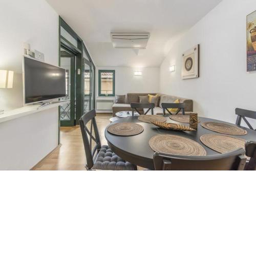 Apartment Matea