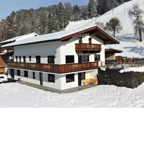 Apartment Mäuerl by Interhome