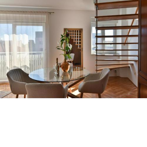 APARTMENT MEMORY