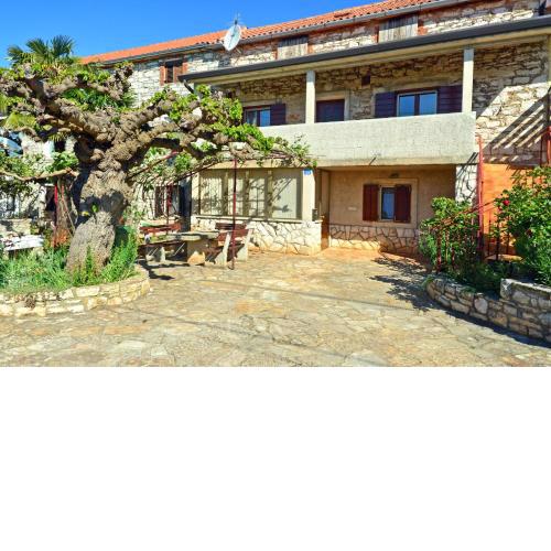 Apartment Milena