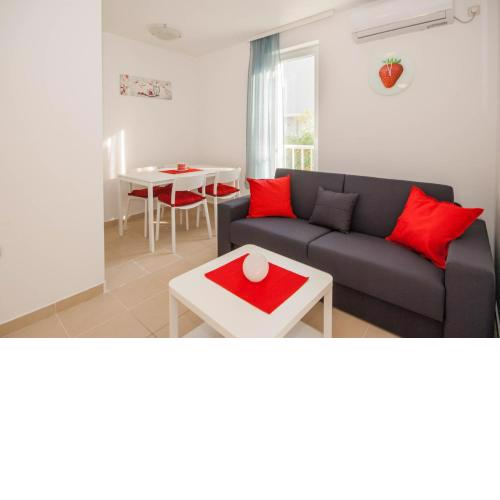 Apartment Mimoza 7 for 4