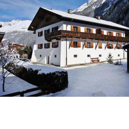 Apartment Mühlbach by Interhome