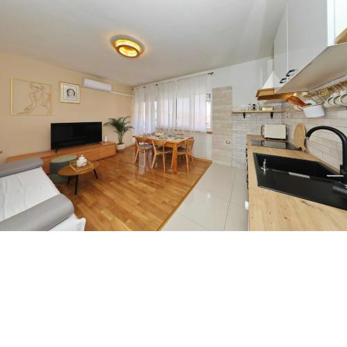 Apartment Nauta Veritas