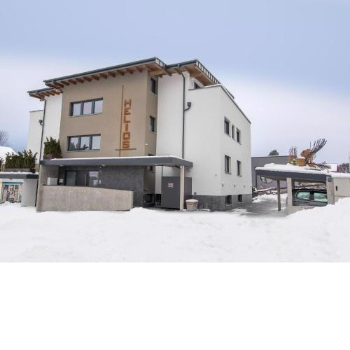 Apartment near the mountain railway