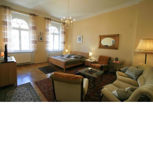 Apartment No. 20 Jaltská 3