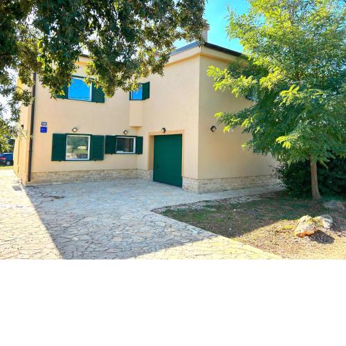 Apartment Novak Vir