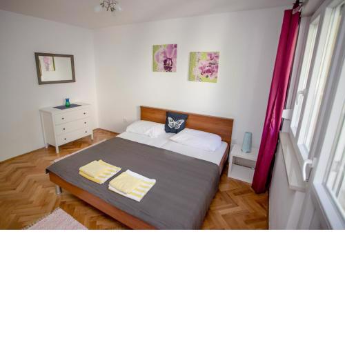 Apartment Omiš Holiday