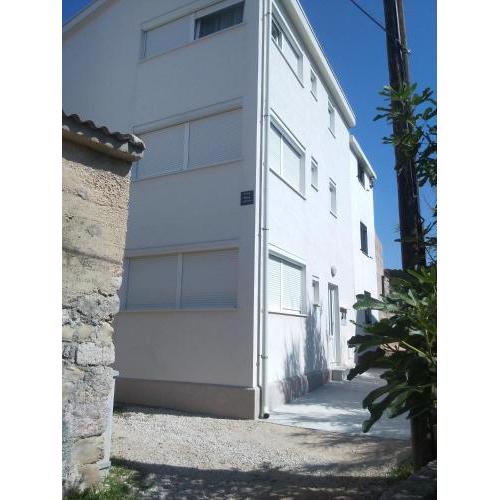 Apartment Pag 11778b