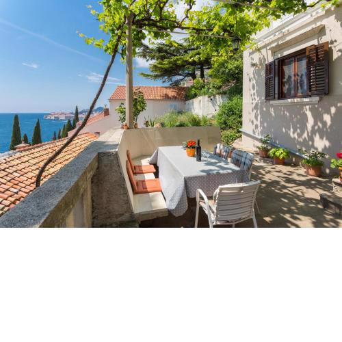 Apartment Perovic