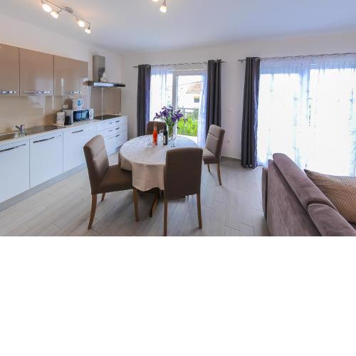 Apartment Petar