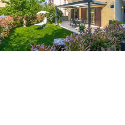 Apartment Pina